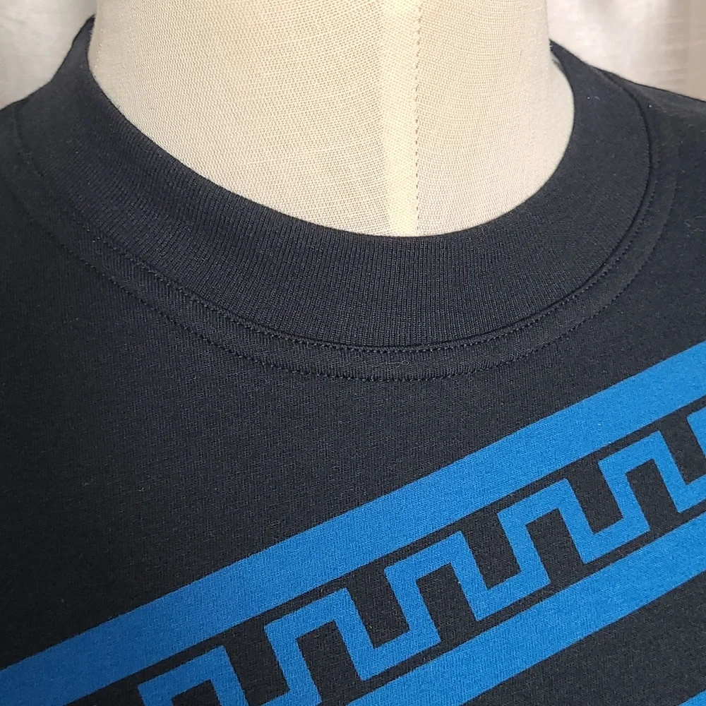 VERSACE V2 black men's t-shirt with blue logo size S - Picture 3 of 10